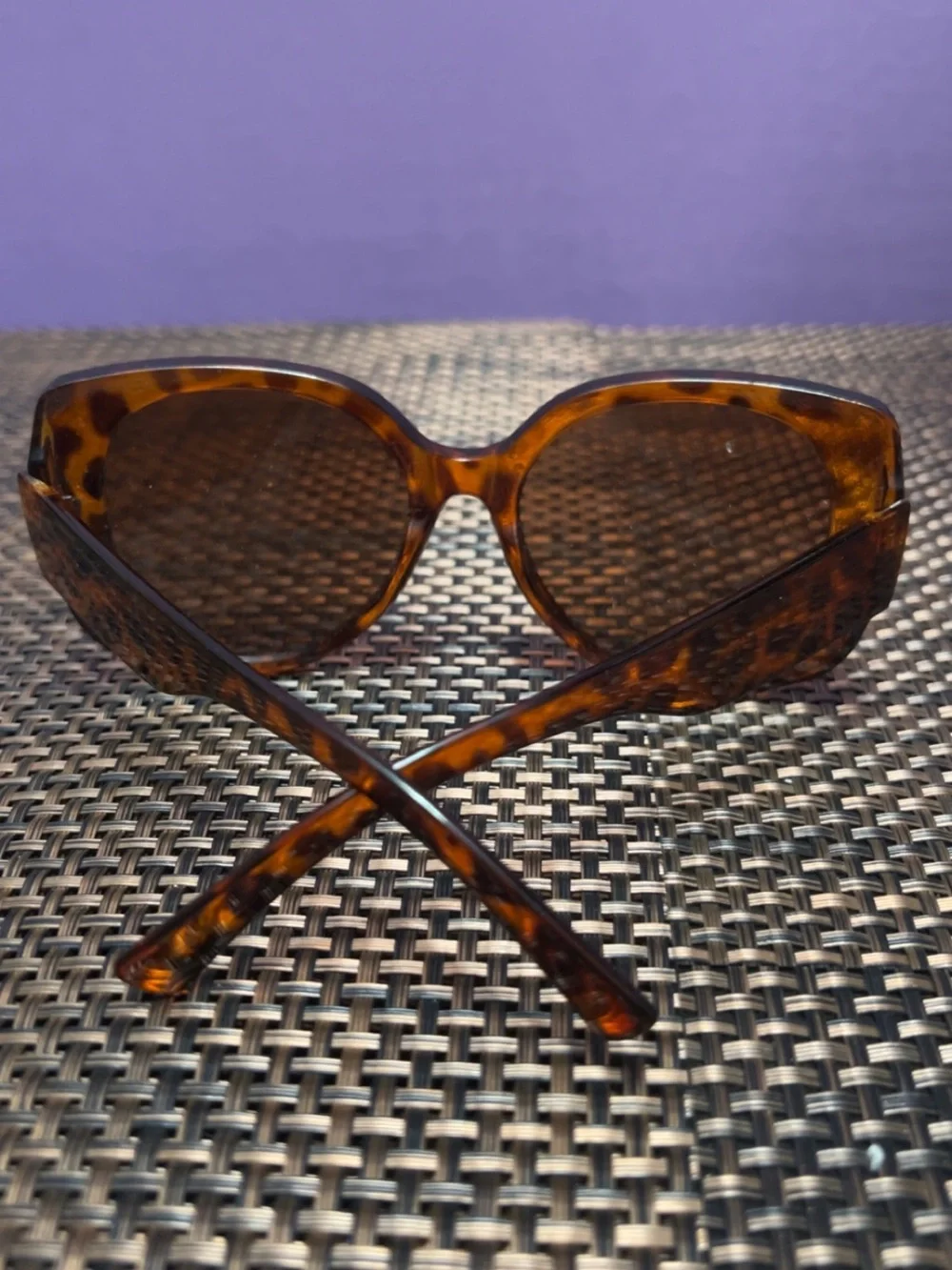 Tortoiseshell Cat-Eye Sunglasses - Brown Lenses